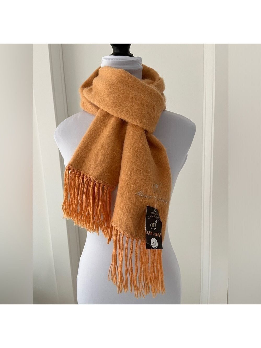 ALPACA CAMARGO Long Winter Scarf Alpaca Blend Fuzzy Soft Fringe Made Peru Layer